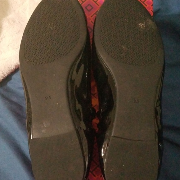 Gently used Tory Burch Twiggie Ballet - Picture 5 of 6